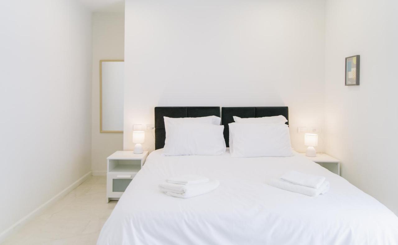 Olala Desert Shades Apartment Neve Zohar Bagian luar foto