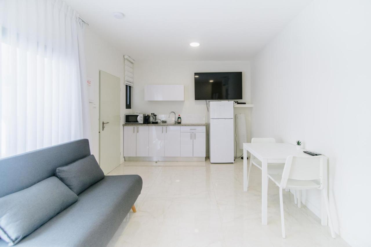 Olala Desert Shades Apartment Neve Zohar Bagian luar foto